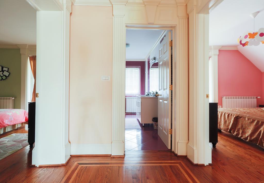 Casa Iulia Hotel Hateg Phòng bức ảnh